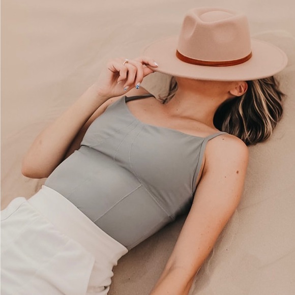 SAVVI | Cora Tank Top - Picture 4 of 9